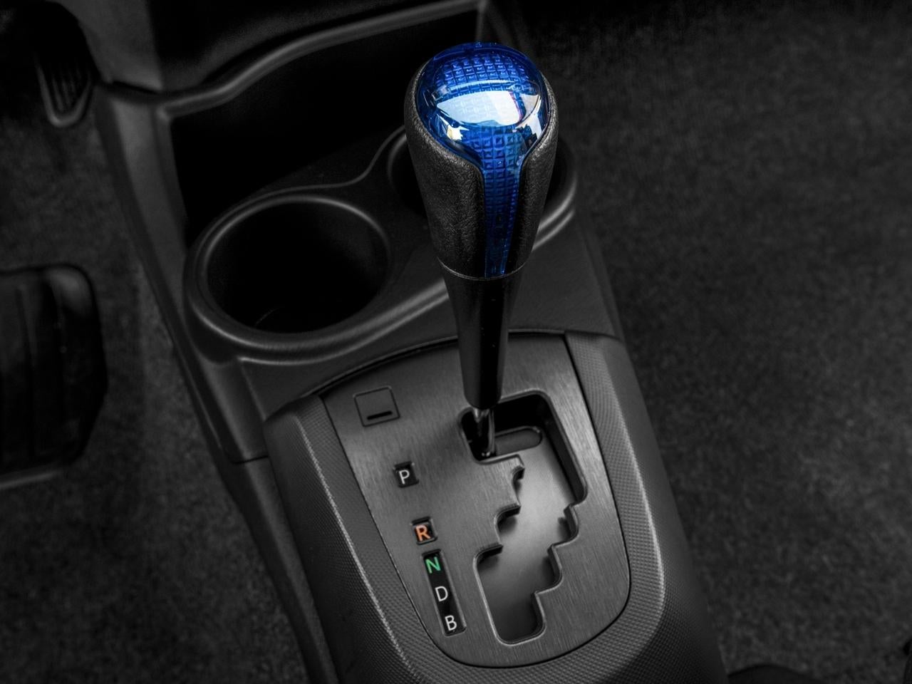 2016 Toyota Prius c 5dr HB Four (Natl)