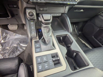 2025 Toyota Land Cruiser 4WD (Natl)