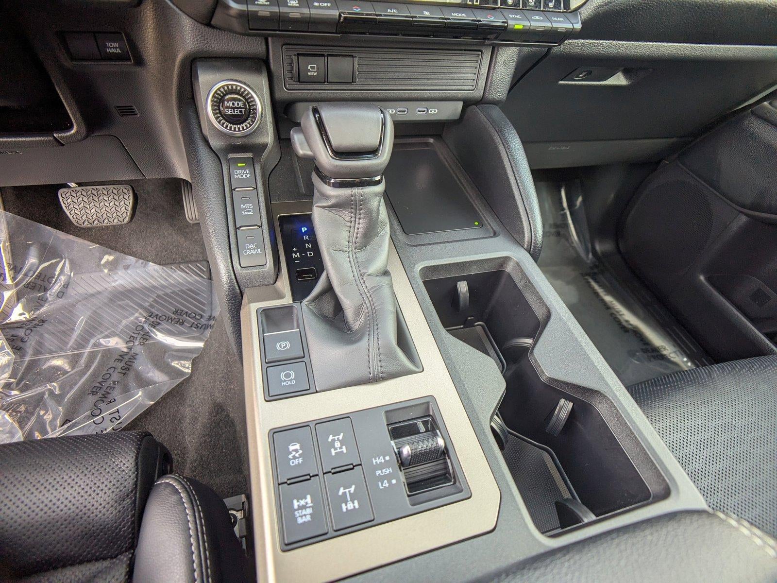 2025 Toyota Land Cruiser 4WD (Natl)