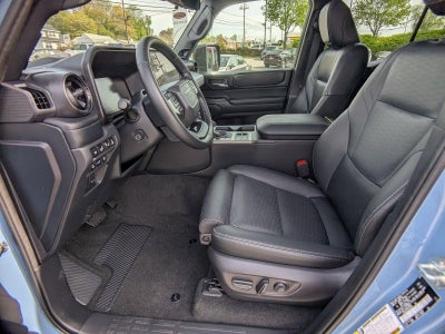 2025 Toyota Land Cruiser 4WD (Natl)