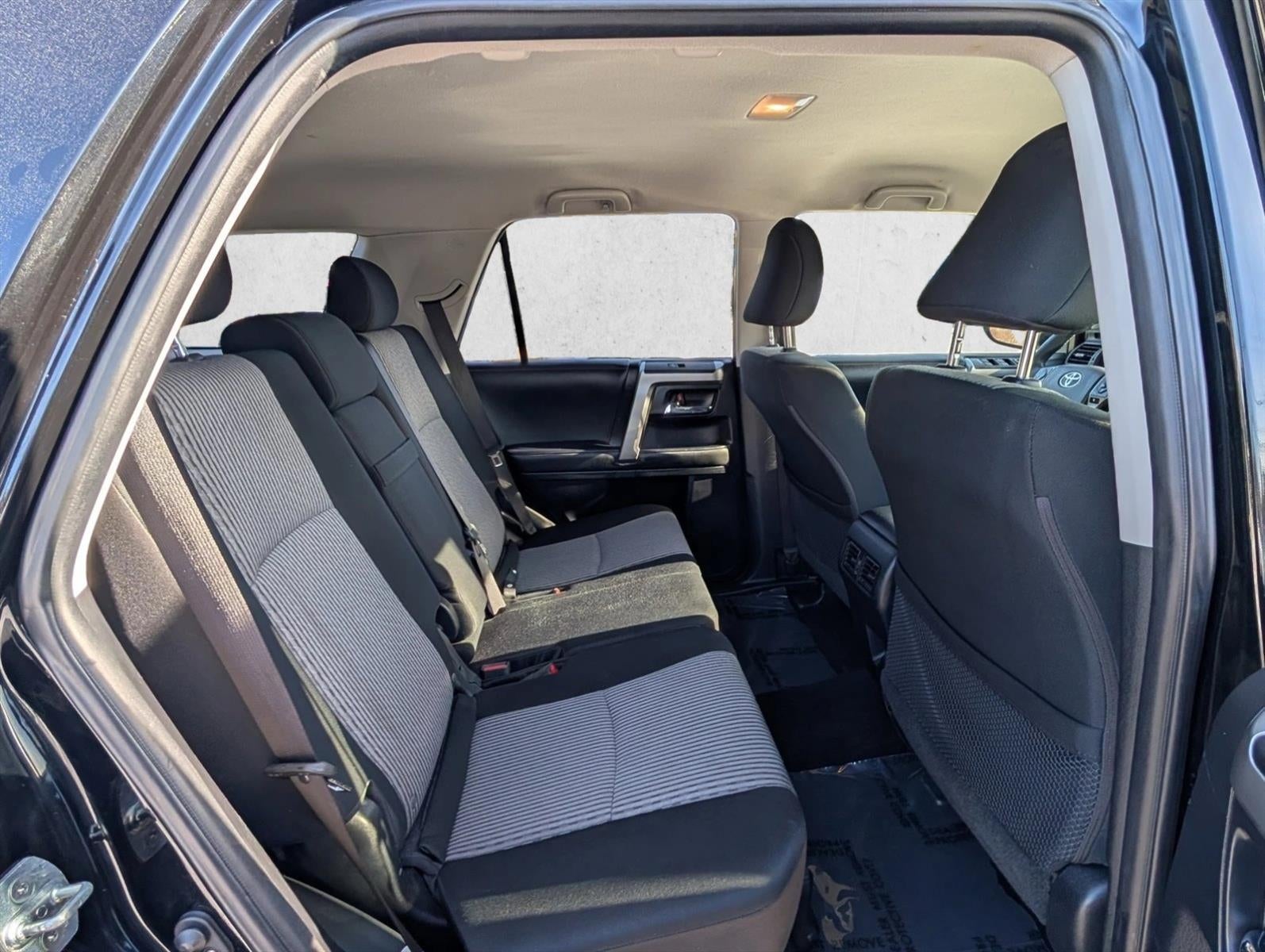 2024 Toyota 4Runner SR5 4WD (GS)