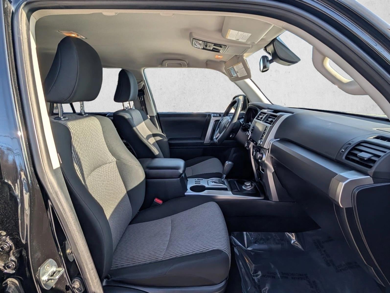 2024 Toyota 4Runner SR5 4WD (GS)