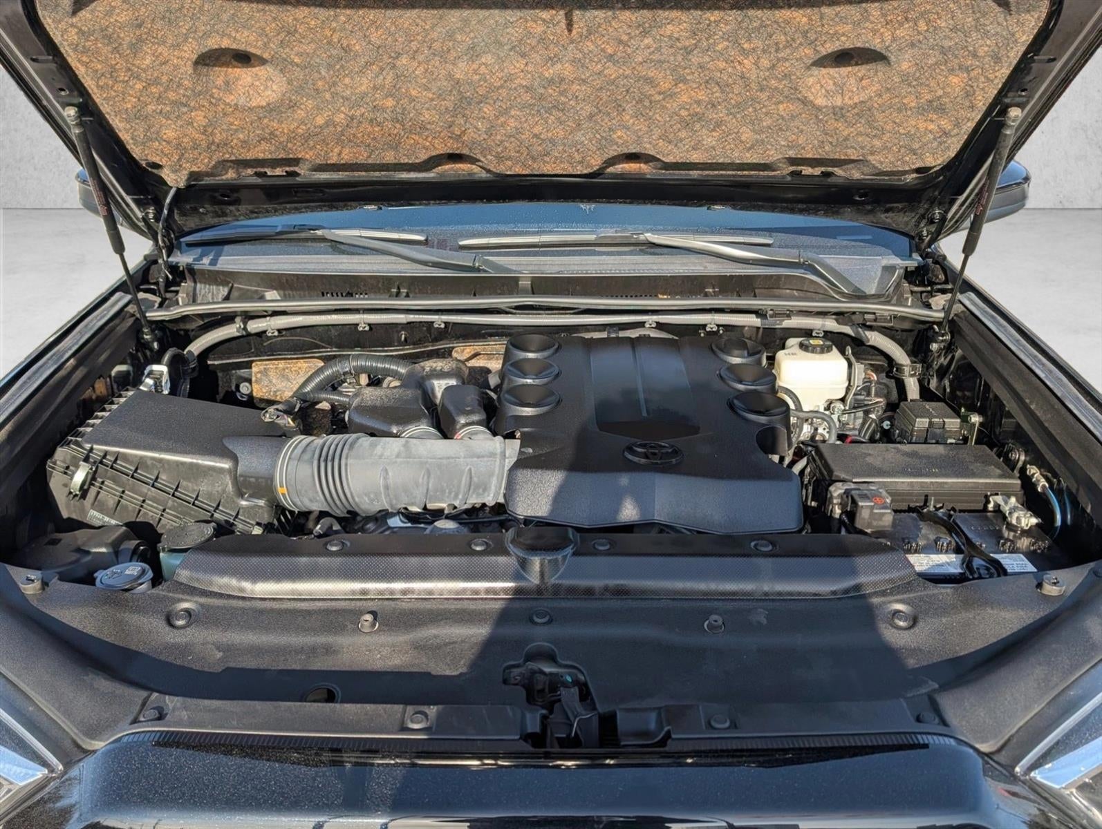 2024 Toyota 4Runner SR5 4WD (GS)