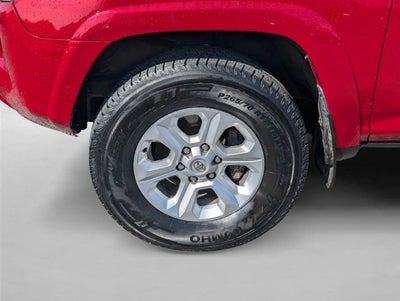 2024 Toyota 4Runner SR5 4WD (GS)