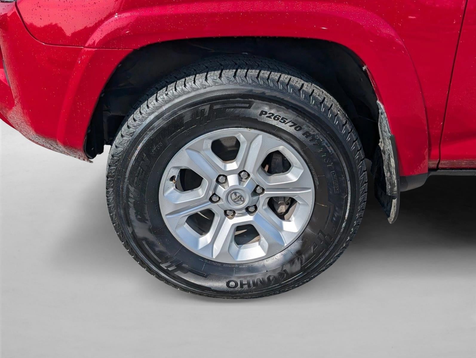 2024 Toyota 4Runner SR5 4WD (GS)