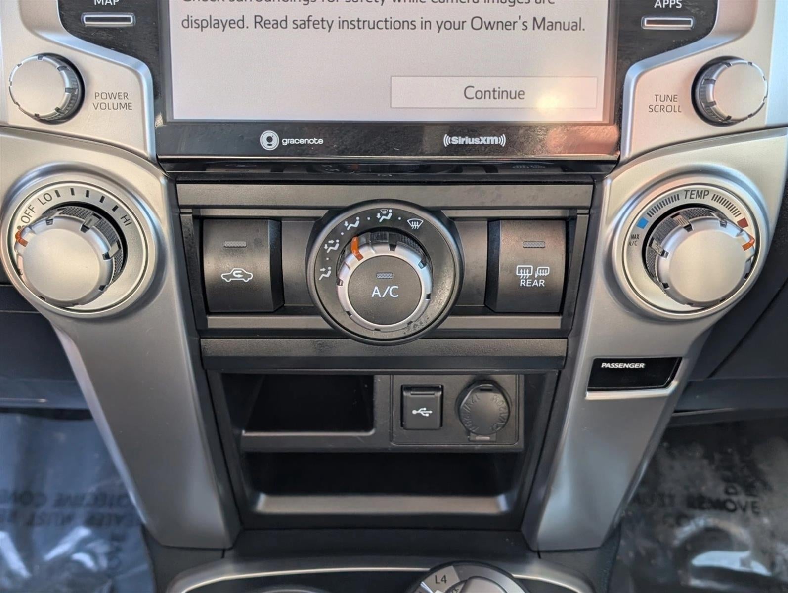 2024 Toyota 4Runner SR5 4WD (GS)