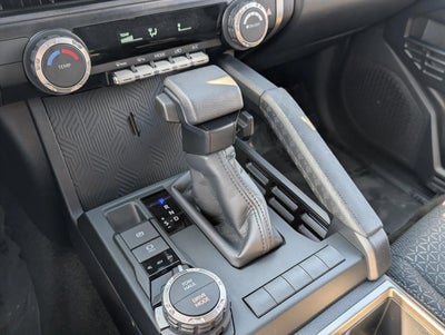 2025 Toyota 4Runner SR5 4WD (Natl)