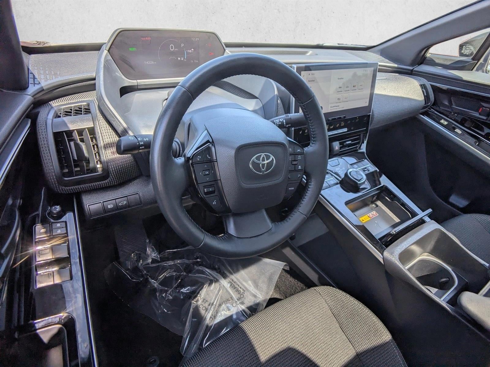 2024 Toyota bZ4X XLE AWD (Natl)