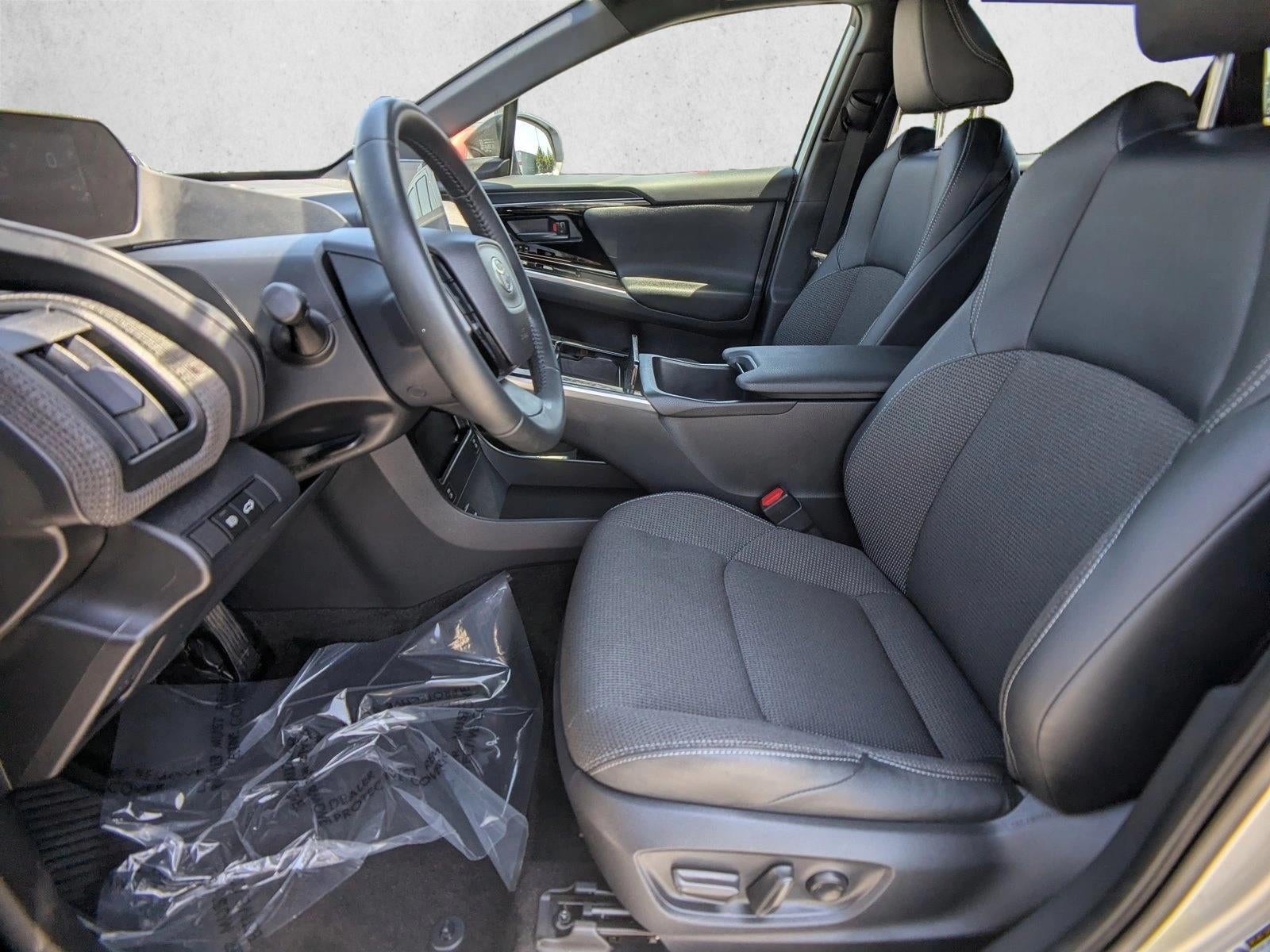 2024 Toyota bZ4X XLE AWD (Natl)