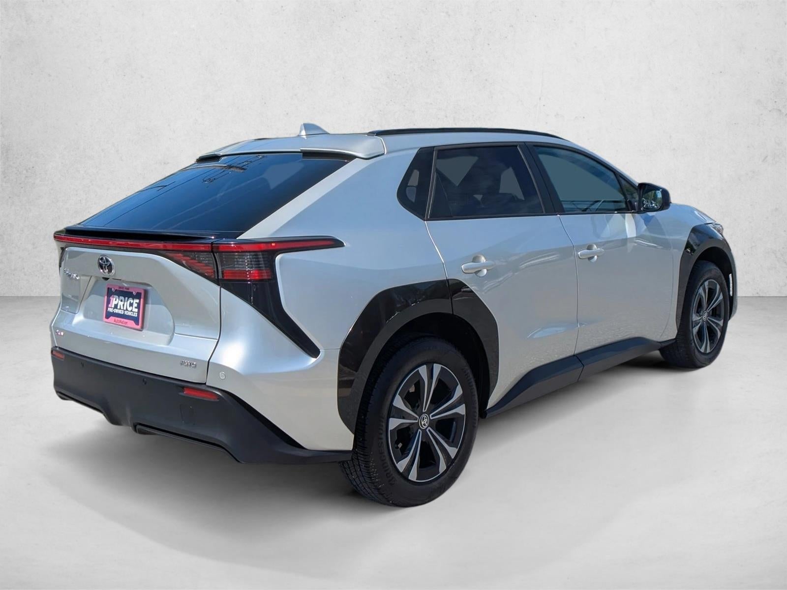 2024 Toyota bZ4X XLE AWD (Natl)