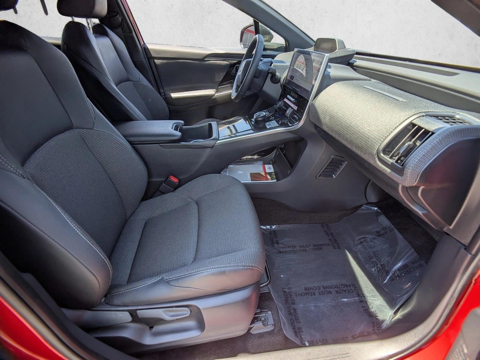 2024 Toyota bZ4X XLE AWD (Natl)