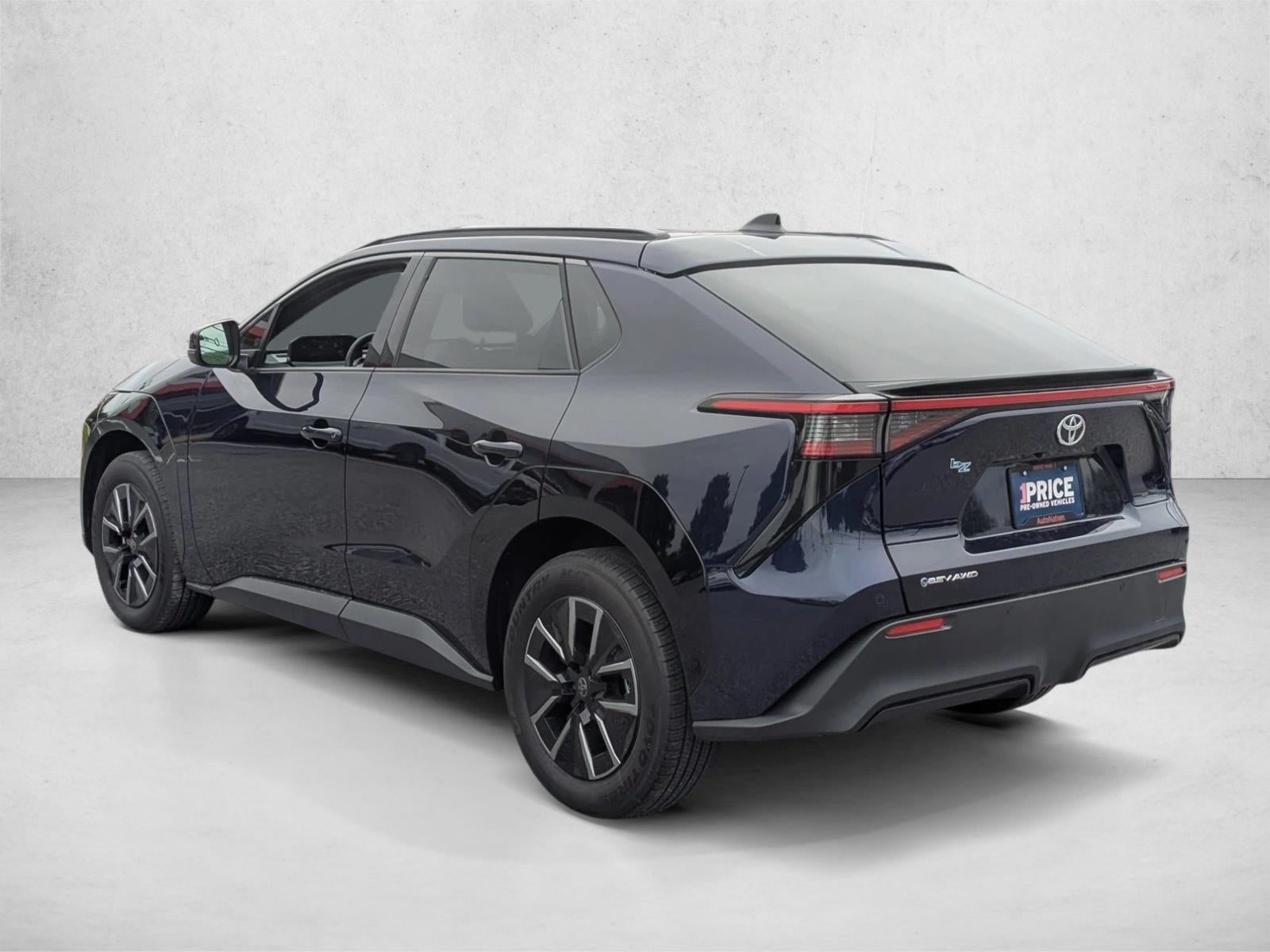 2026 Toyota bZ XLE AWD (Natl)
