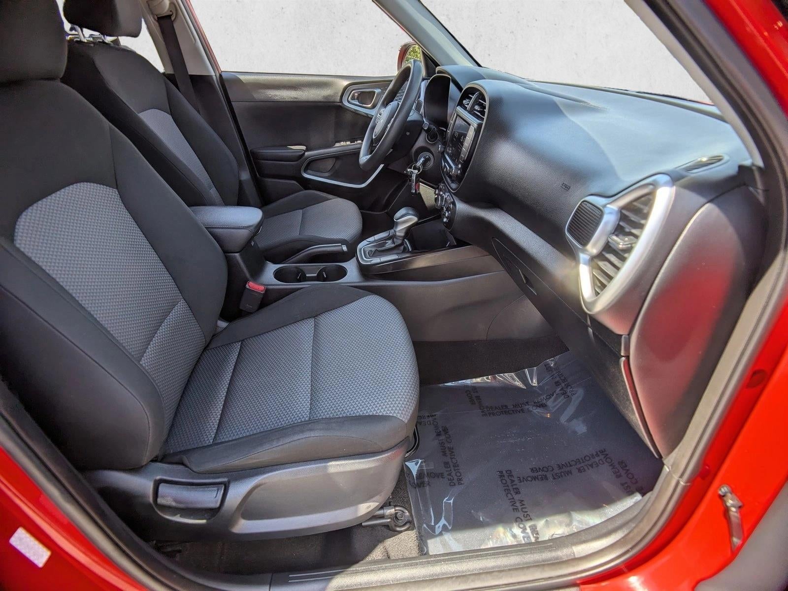 2024 Kia Soul LX IVT