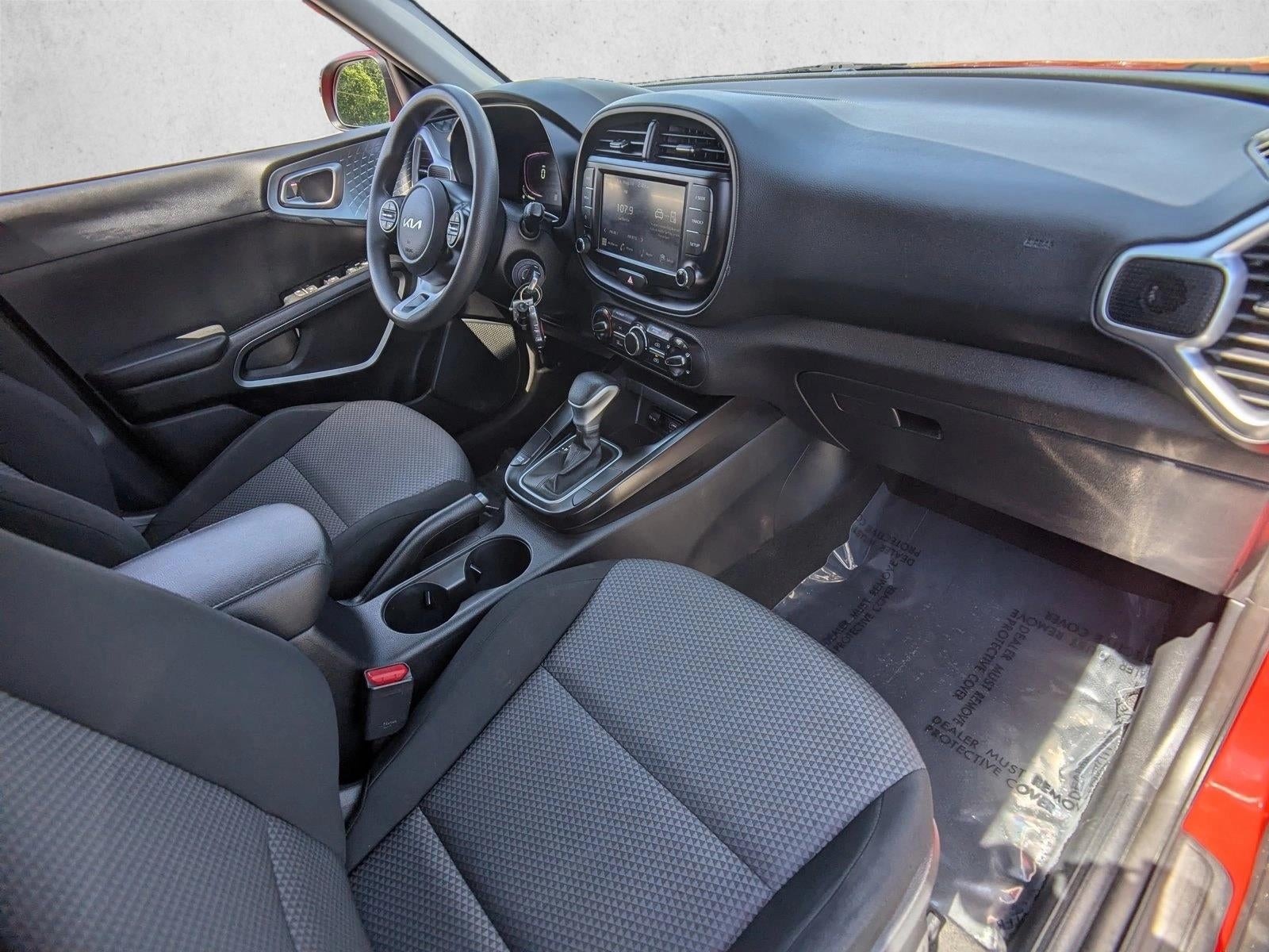 2024 Kia Soul LX IVT