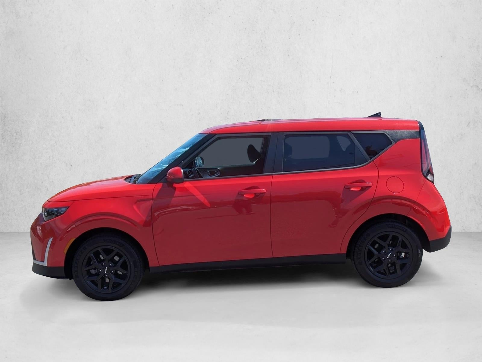 2024 Kia Soul LX IVT
