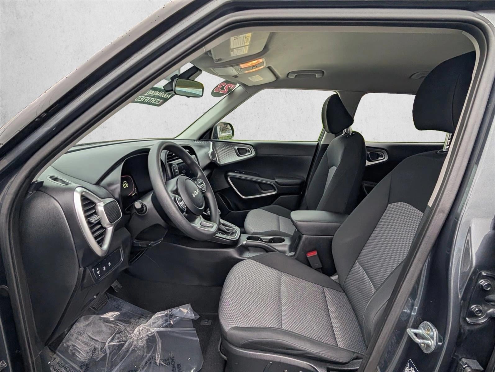 2023 Kia Soul LX IVT