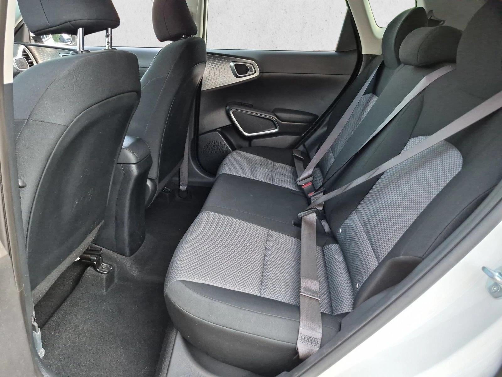 2023 Kia Soul LX IVT