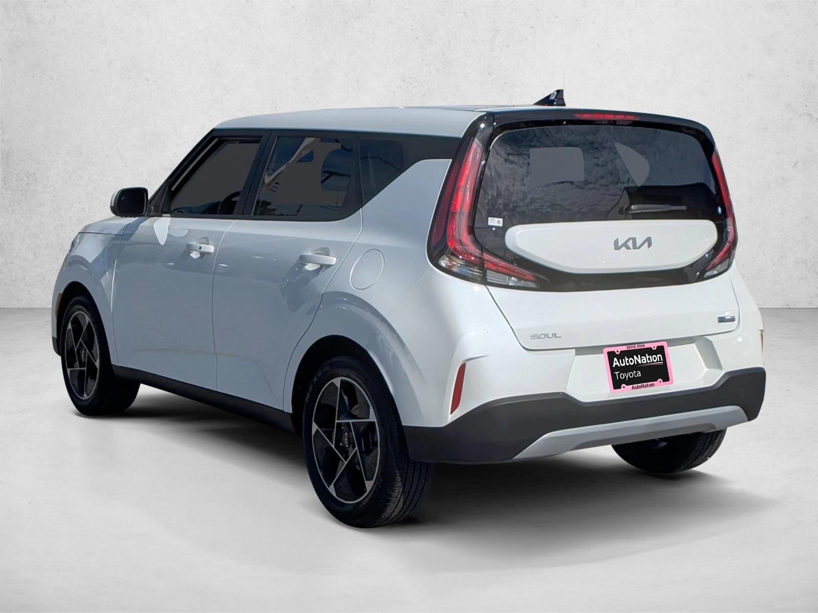 2025 Kia Soul EX FWD