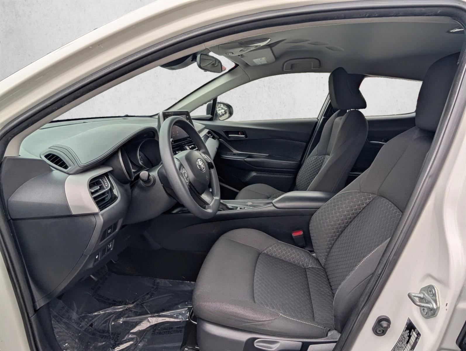 2021 Toyota C-HR LE FWD (Natl)