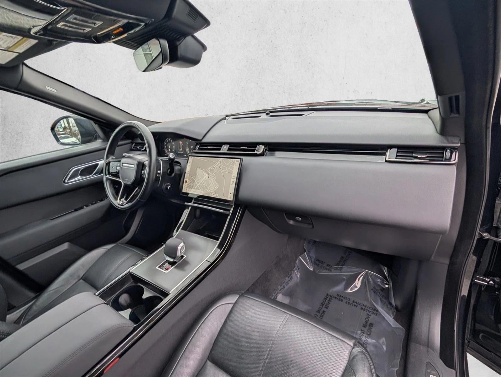 2025 Land Rover Range Rover Velar P250 Dynamic SE