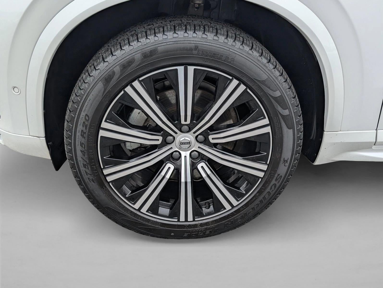 2024 Volvo XC90 B6 AWD Plus Bright Theme 6P